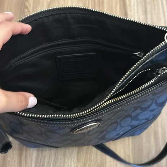 Coach Crossbody Purse - Picture 3 of 4